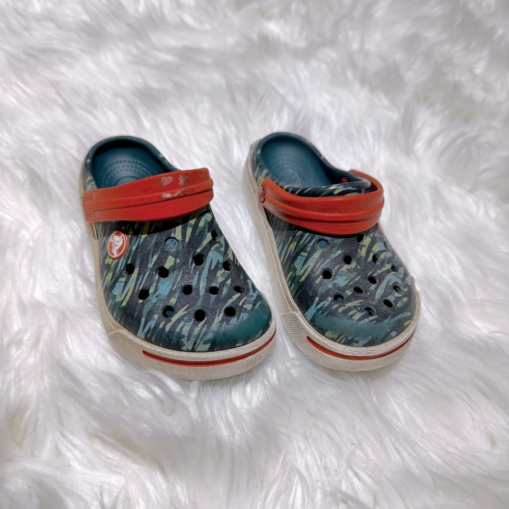 Crocs sandals camo size‎ 10/11